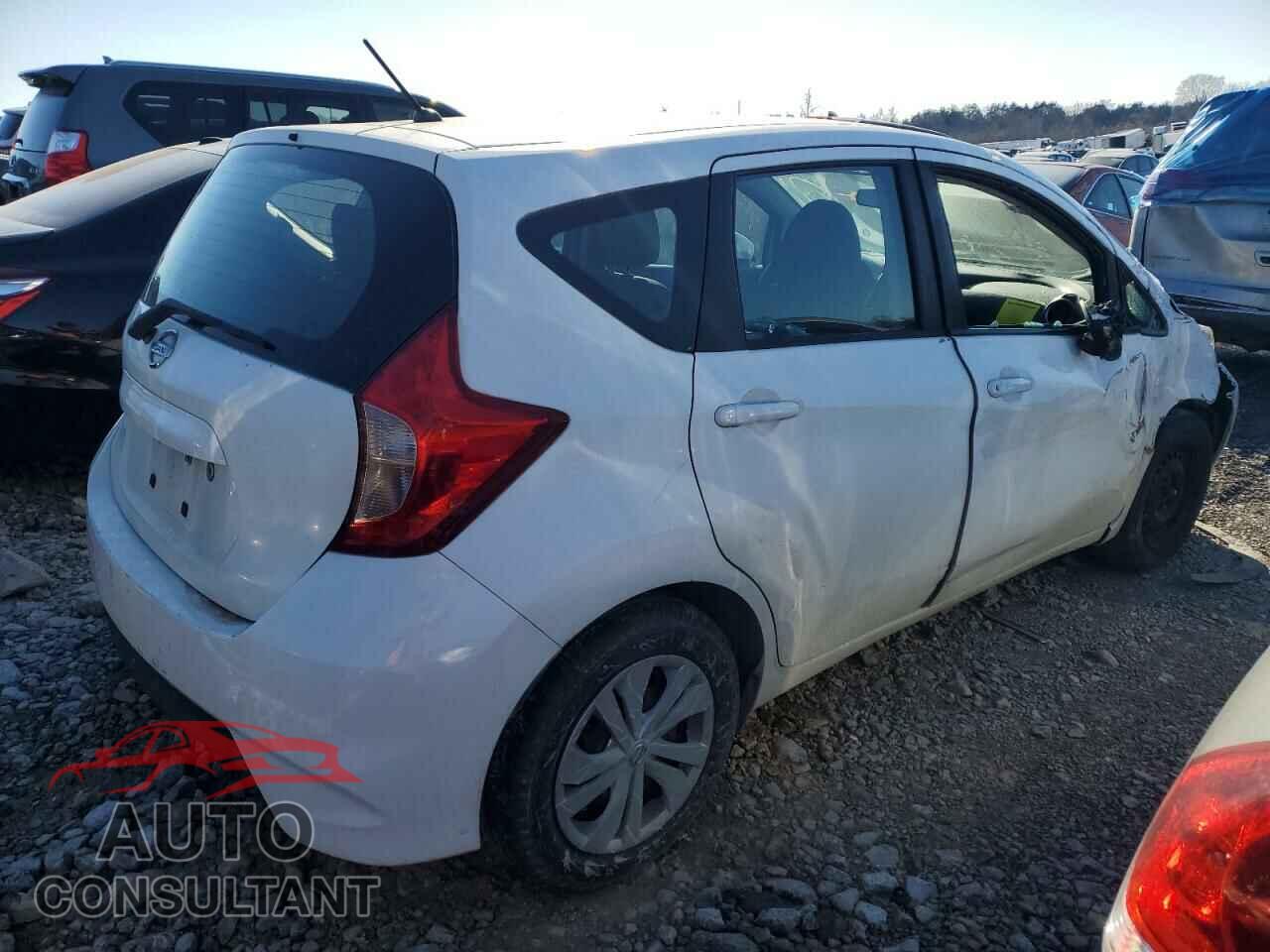 NISSAN VERSA 2017 - 3N1CE2CP7HL353873