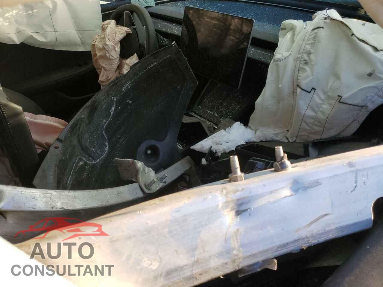 TESLA MODEL 3 2025 - 5YJ3E1EB0SF904322