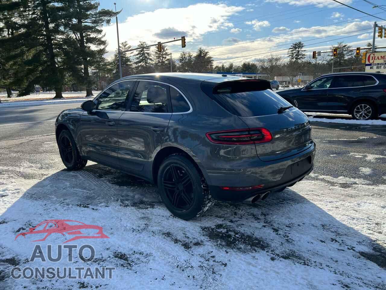 PORSCHE MACAN 2015 - WP1AB2A59FLB50280