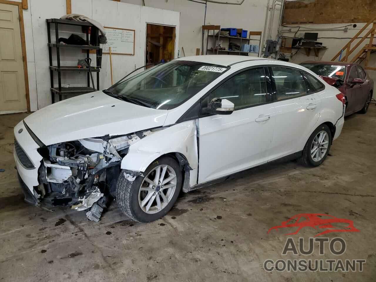 FORD FOCUS 2015 - 1FADP3F20FL241951