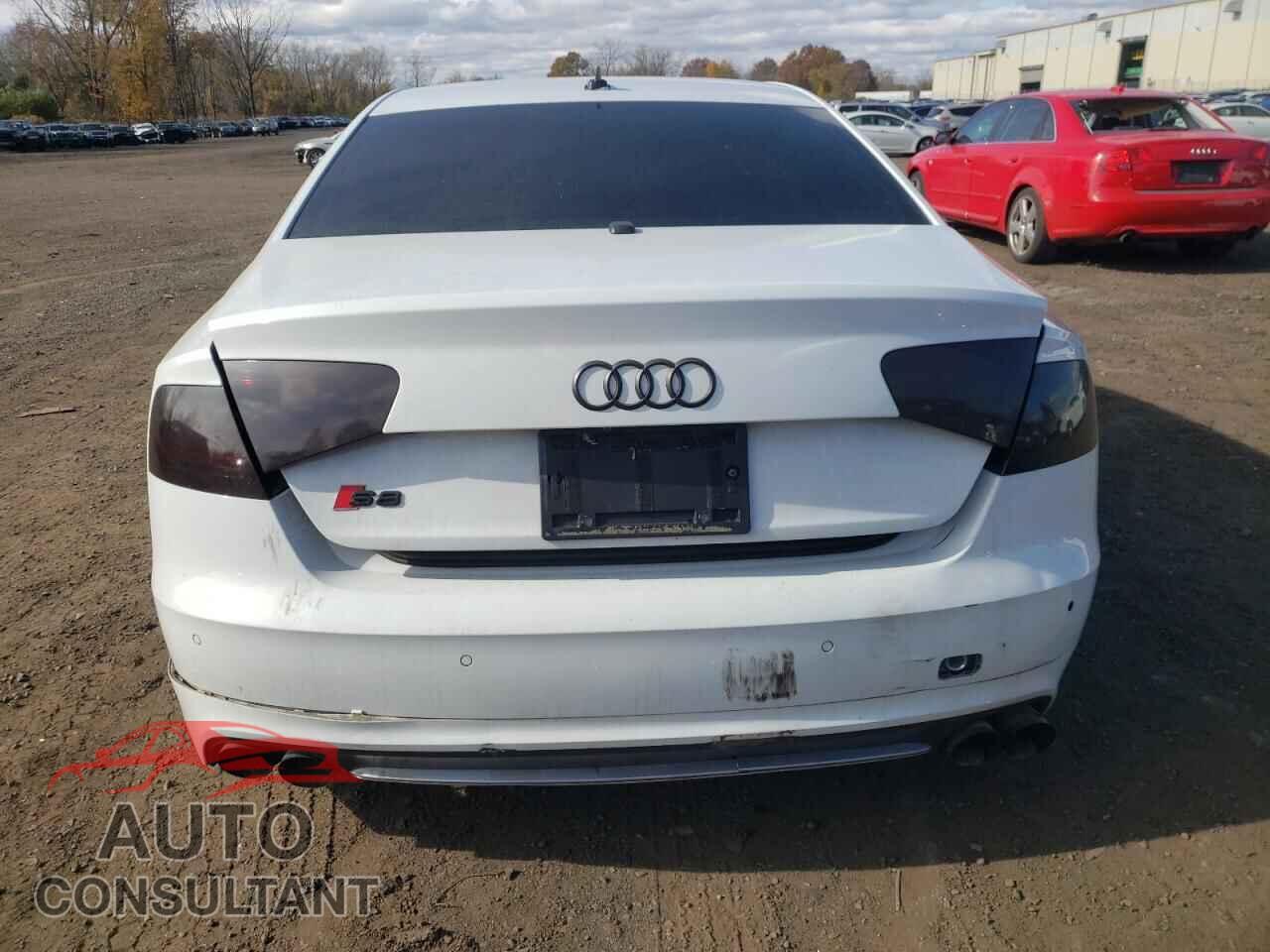 AUDI S8 2013 - WAUD2AFD7DN030503