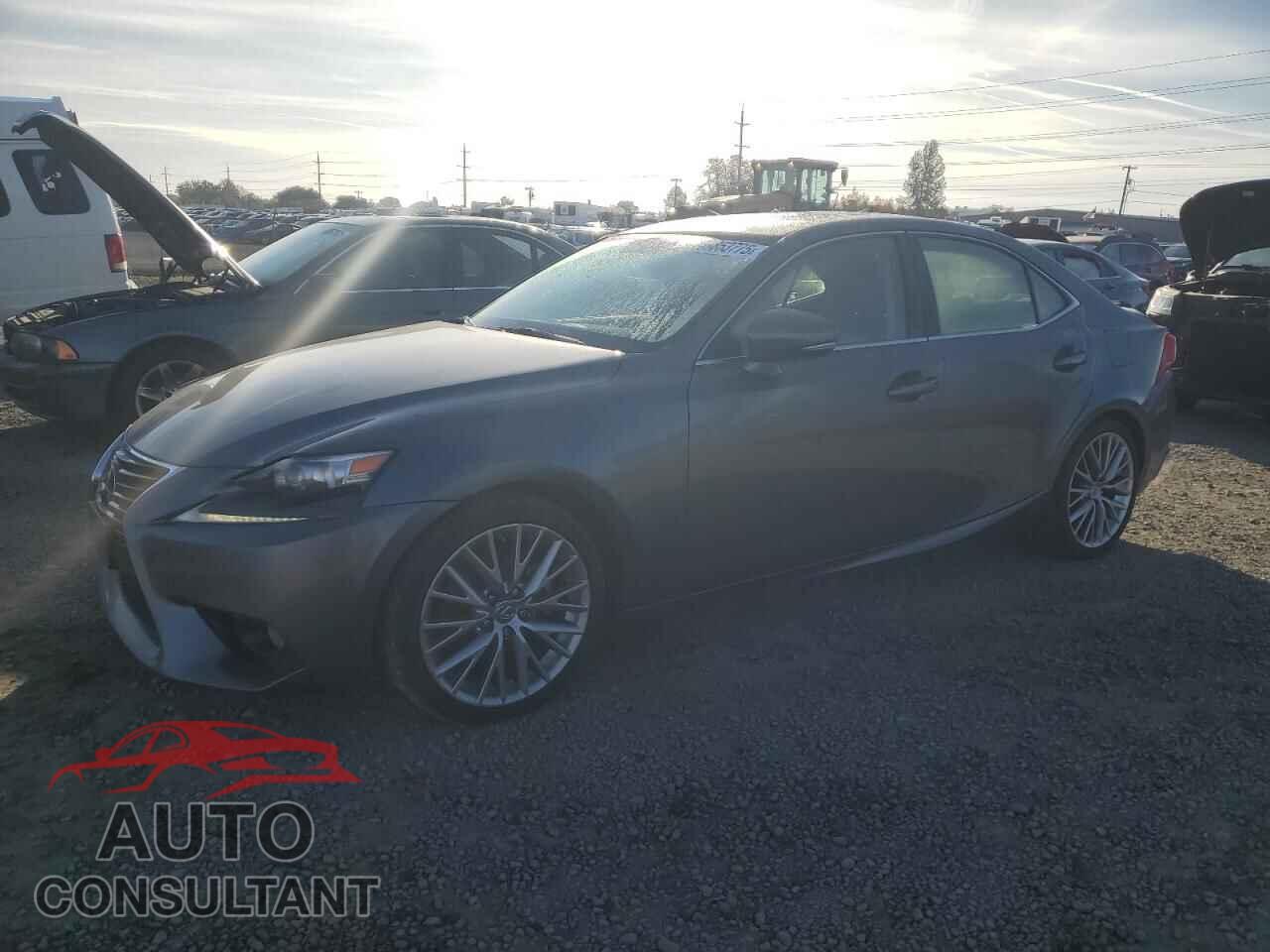 LEXUS IS 2014 - JTHCF1D20E5010498