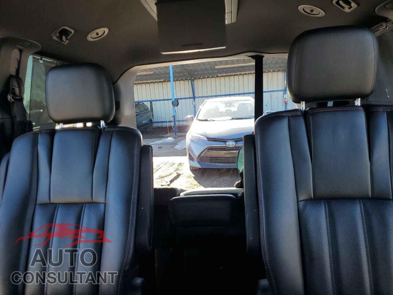 DODGE CARAVAN 2017 - 2C4RDGEG7HR596655