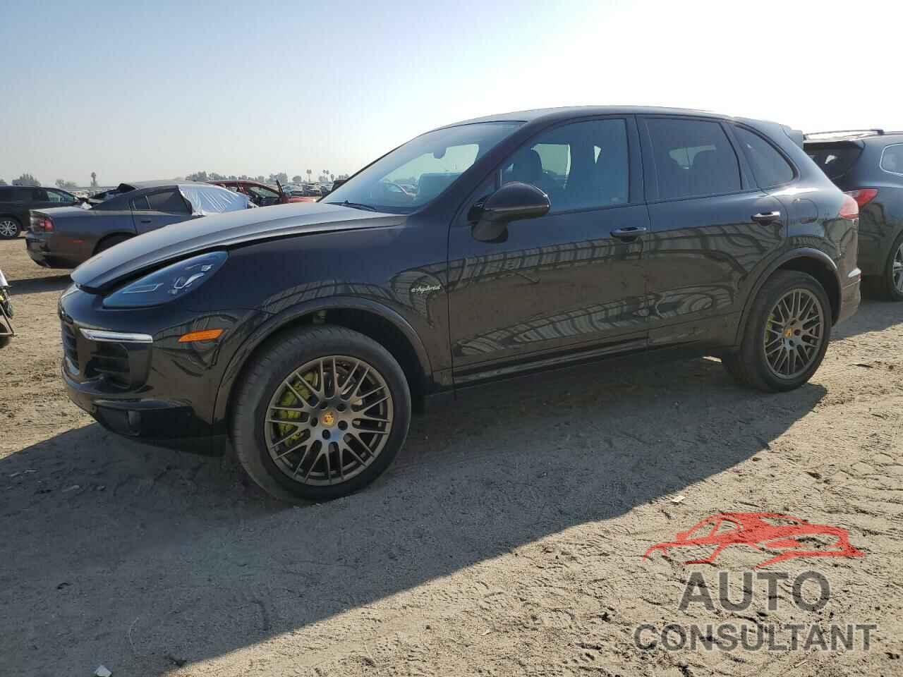 PORSCHE CAYENNE 2018 - WP1AE2A20JLA71280