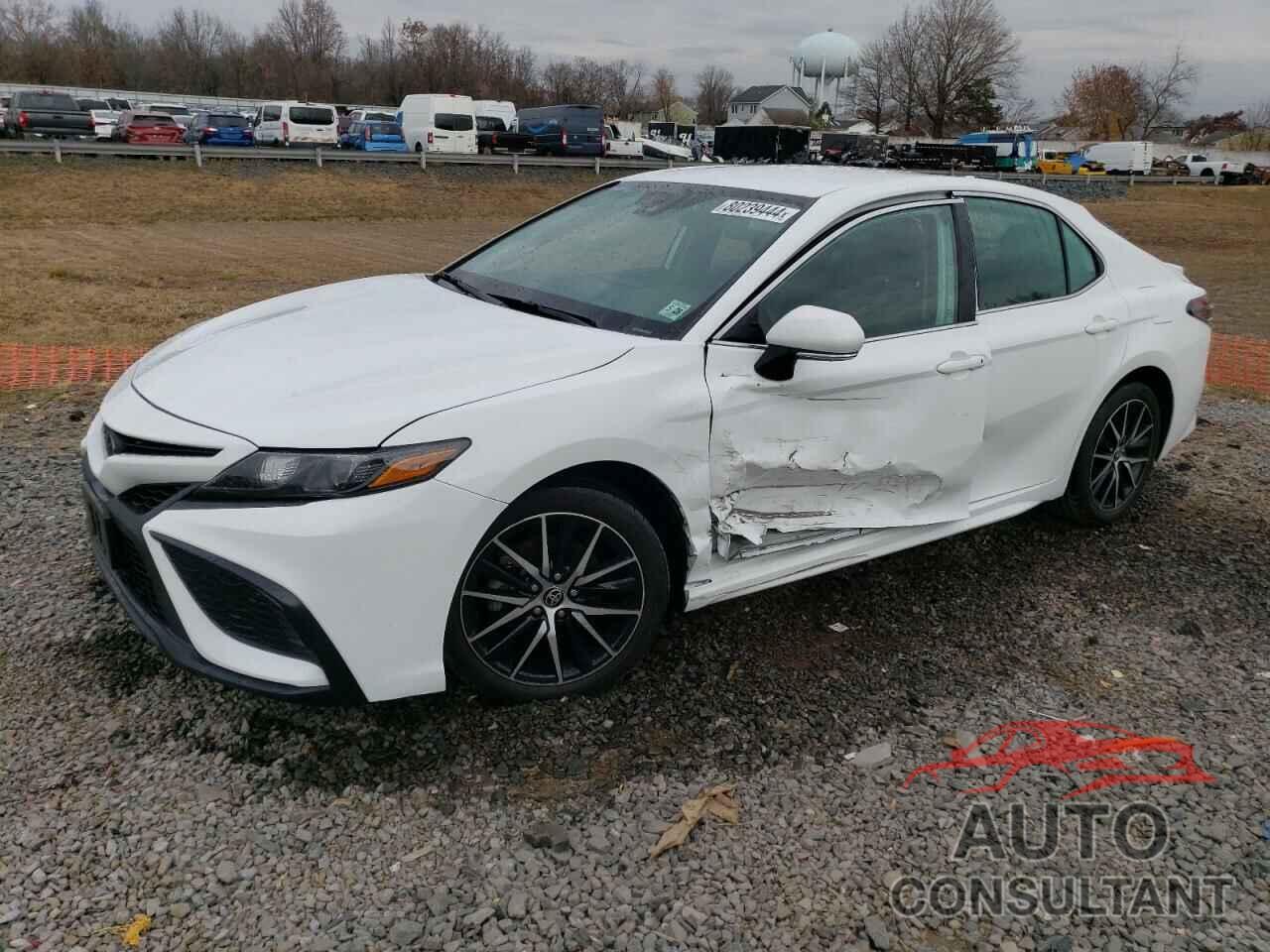 TOYOTA CAMRY 2023 - 4T1G11AK9PU146073