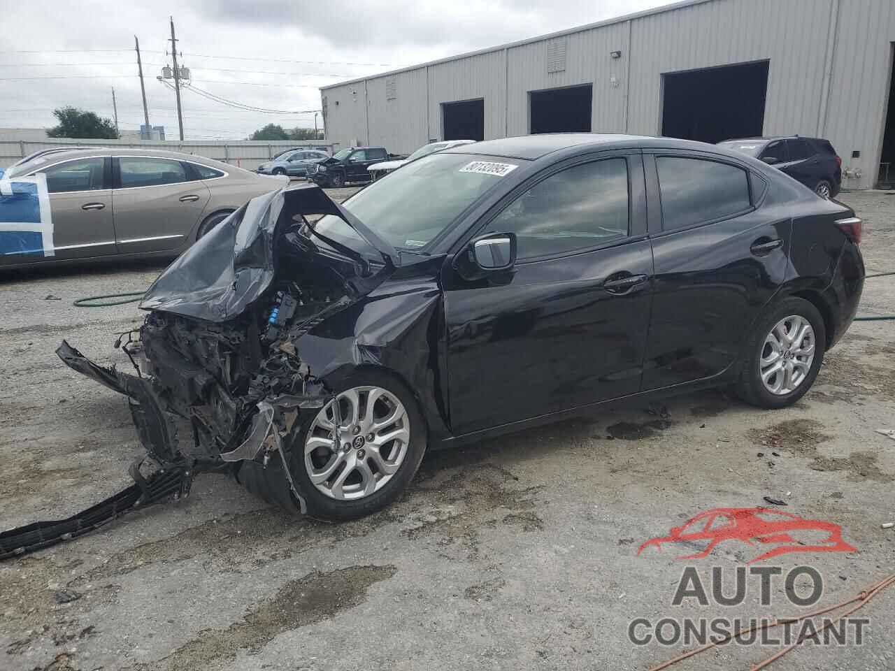 TOYOTA YARIS 2018 - 3MYDLBYV7JY307114