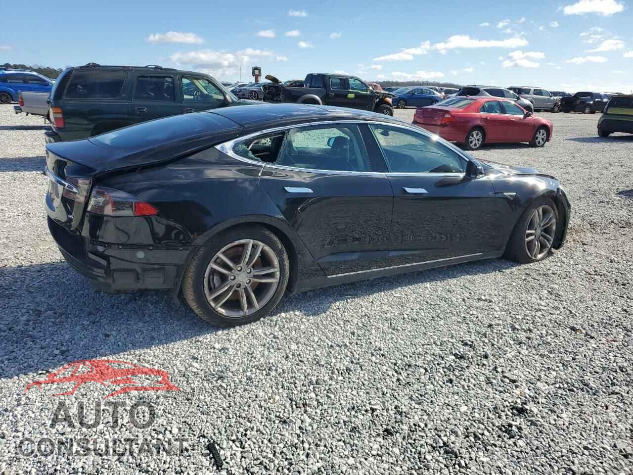 TESLA MODEL S 2014 - 5YJSA1S14EFP28592