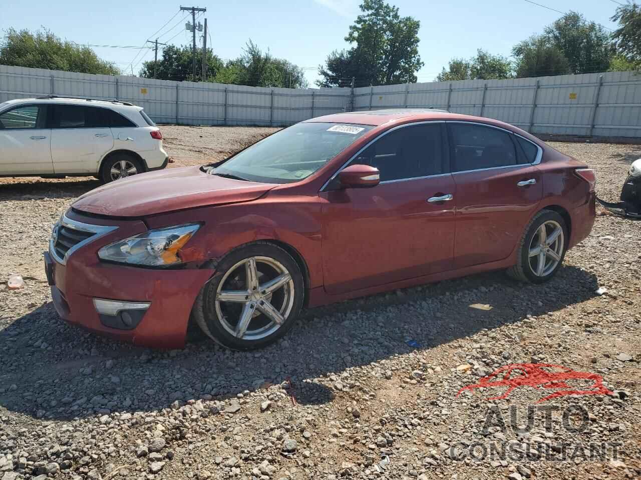 NISSAN ALTIMA 2013 - 1N4BL3AP9DN433084