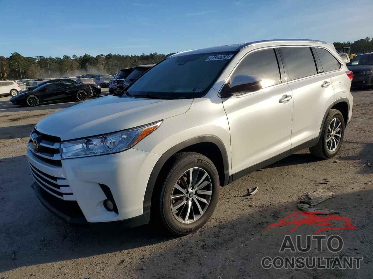 TOYOTA HIGHLANDER 2019 - 5TDKZRFH4KS571491