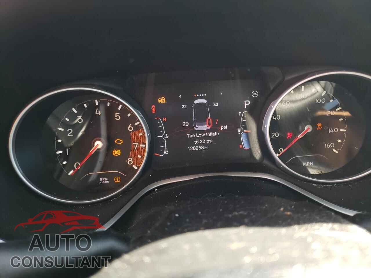 JEEP COMPASS 2017 - 3C4NJCBB2HT643225