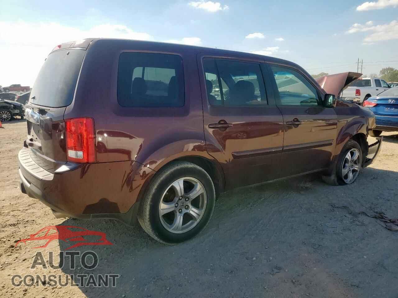 HONDA PILOT 2013 - 5FNYF3H57DB022815