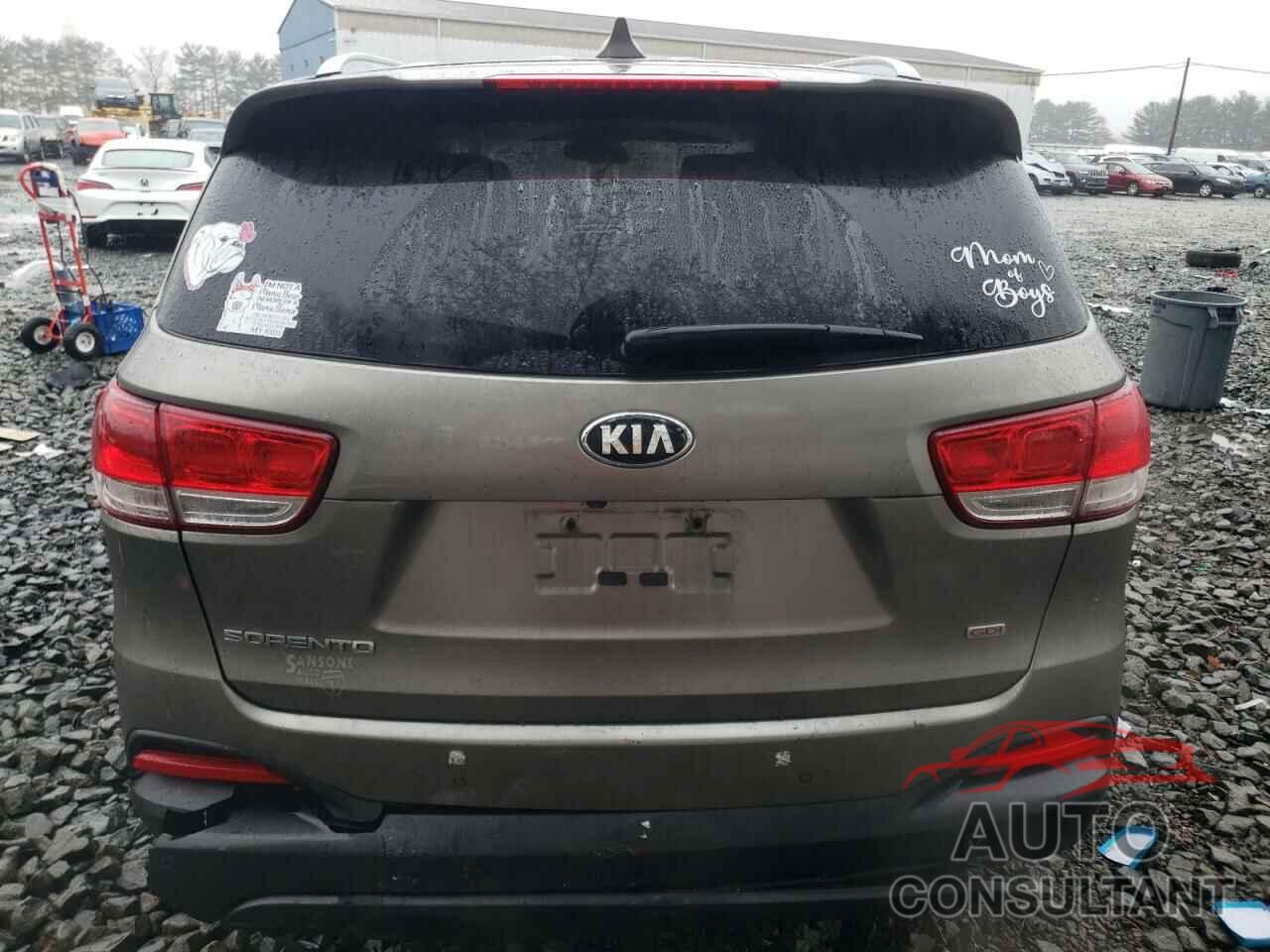 KIA SORENTO 2016 - 5XYPG4A32GG089116