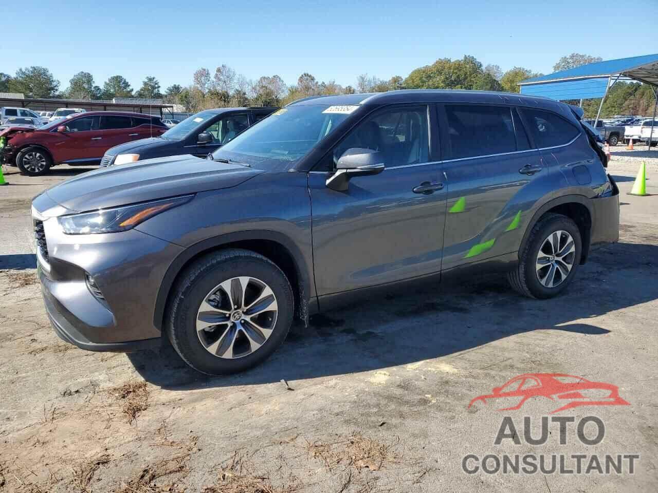 TOYOTA HIGHLANDER 2024 - 5TDKDRAH0RS528587