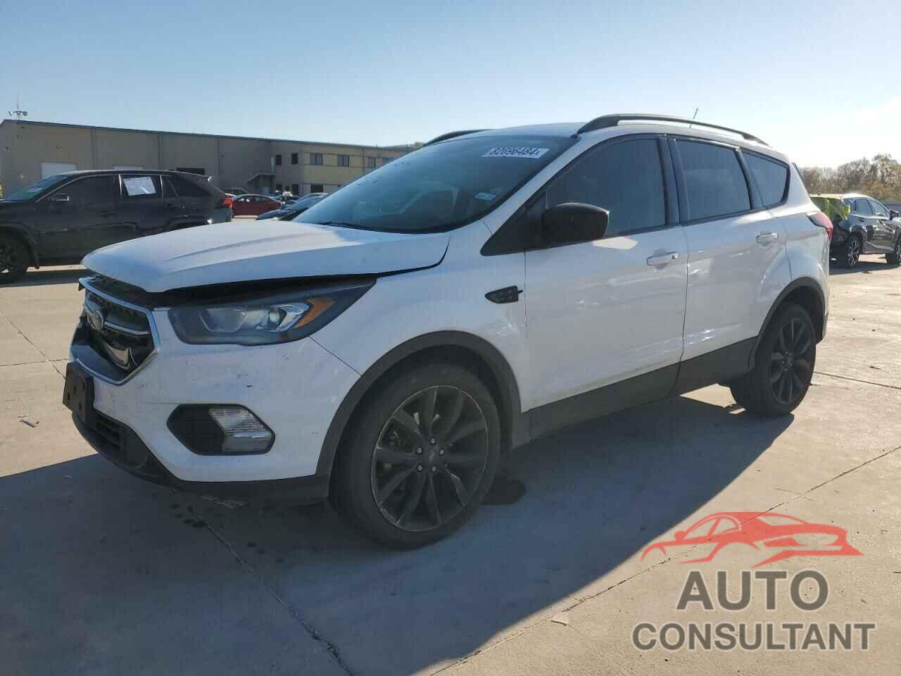 FORD ESCAPE 2019 - 1FMCU0GD1KUB57912