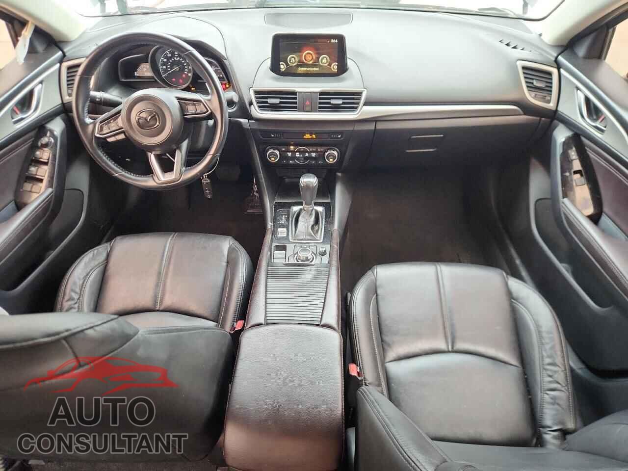 MAZDA 3 2017 - 3MZBN1V75HM105502