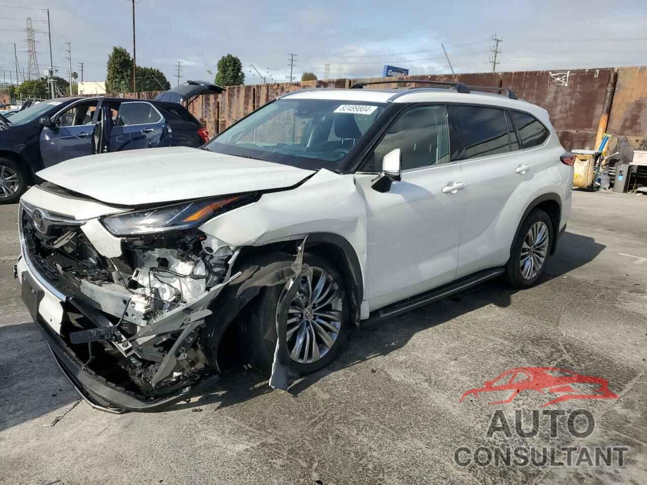 TOYOTA HIGHLANDER 2023 - 5TDKDRAH7PS510505