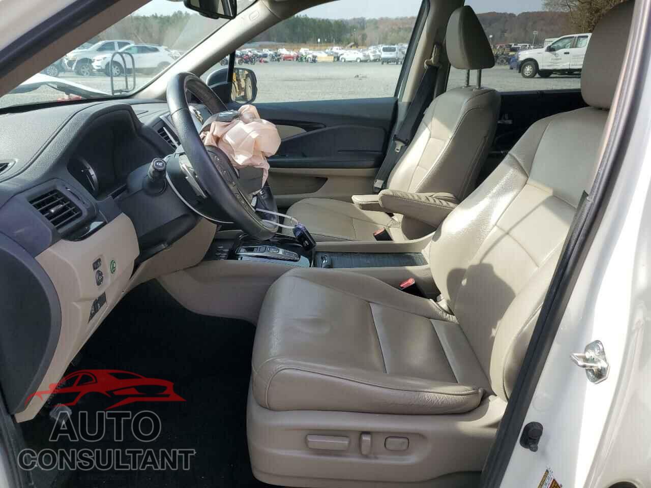 HONDA PILOT 2017 - 5FNYF5H9XHB034249