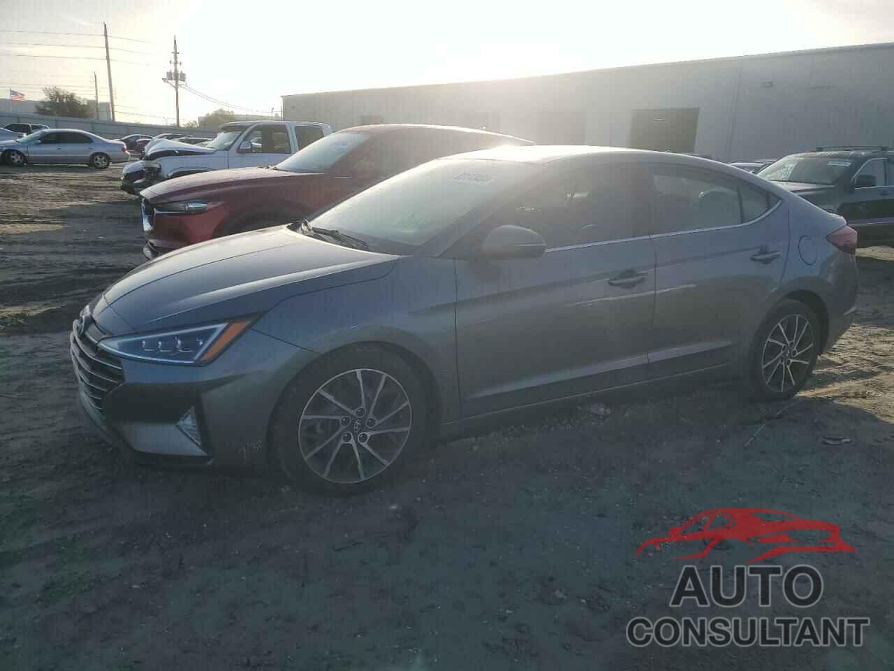 HYUNDAI ELANTRA 2019 - 5NPD84LF3KH414817