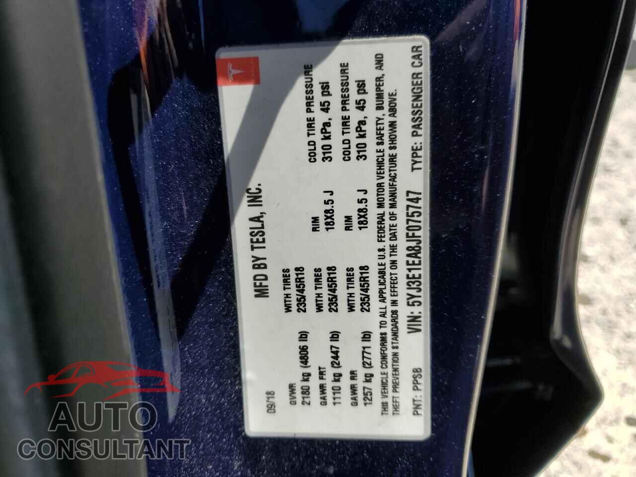 TESLA MODEL 3 2018 - 5YJ3E1EA8JF075747