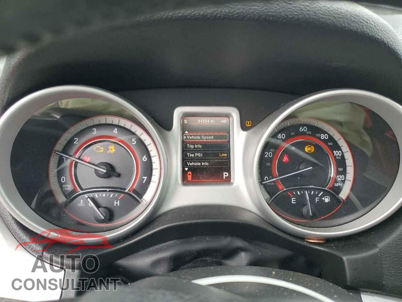 DODGE JOURNEY 2015 - 3C4PDCBG3FT706647