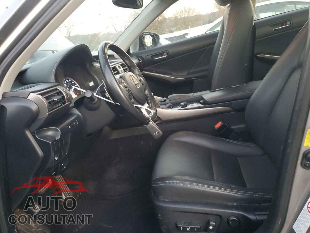 LEXUS IS 2014 - JTHCF1D29E5006126