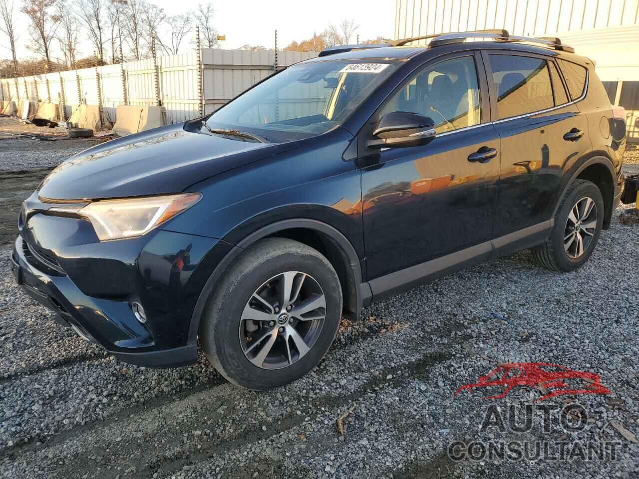 TOYOTA RAV4 2017 - JTMRFREVXHJ704145