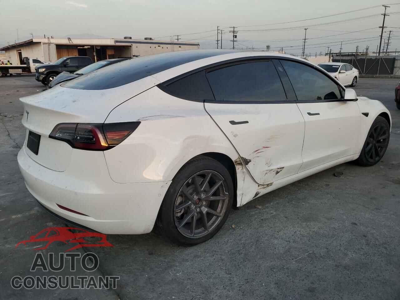 TESLA MODEL 3 2021 - 5YJ3E1EA2MF940376