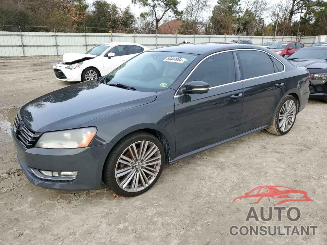 VOLKSWAGEN PASSAT 2014 - 1VWBT7A36EC083468