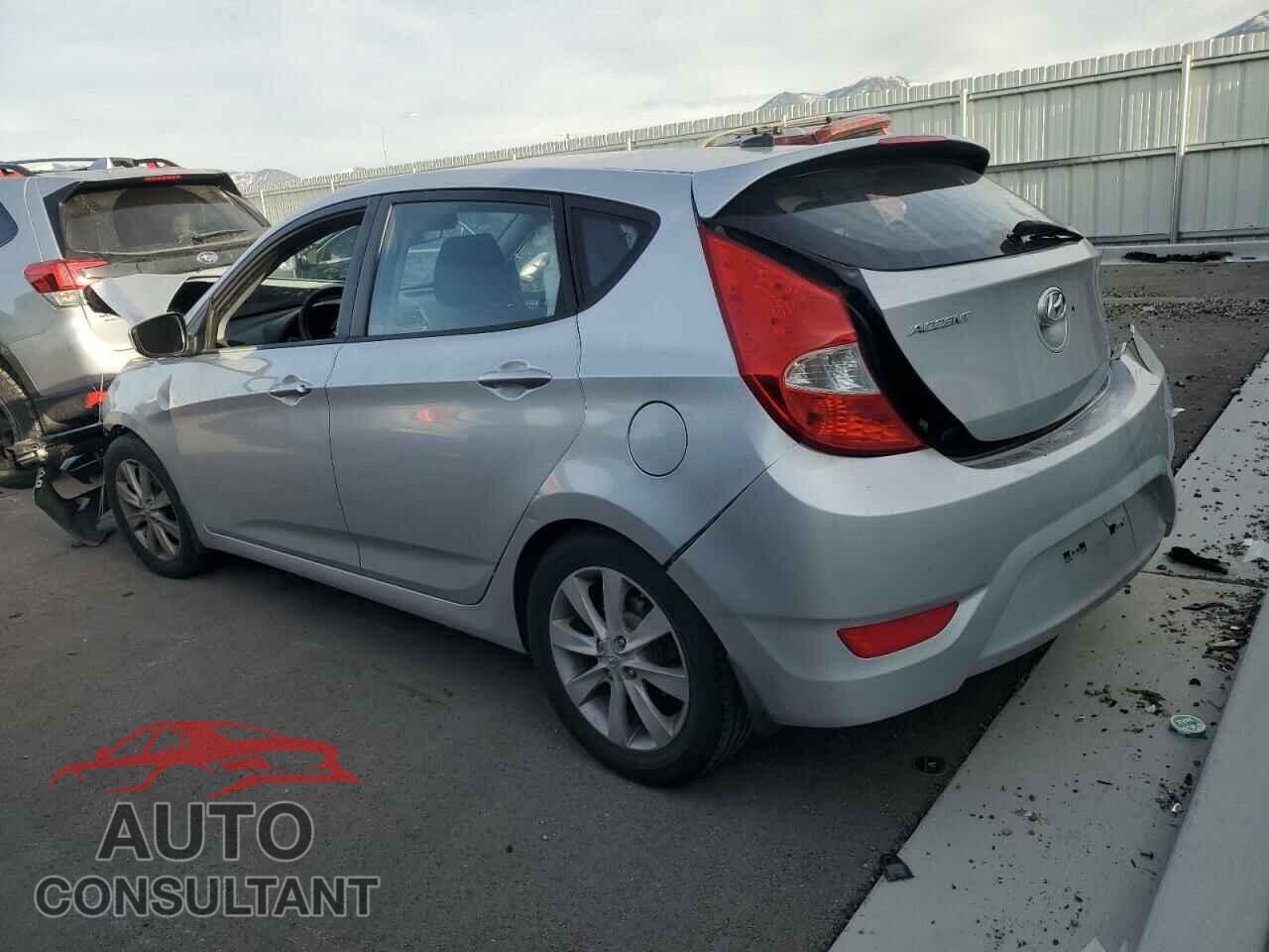 HYUNDAI ACCENT 2012 - KMHCU5AE5CU038907
