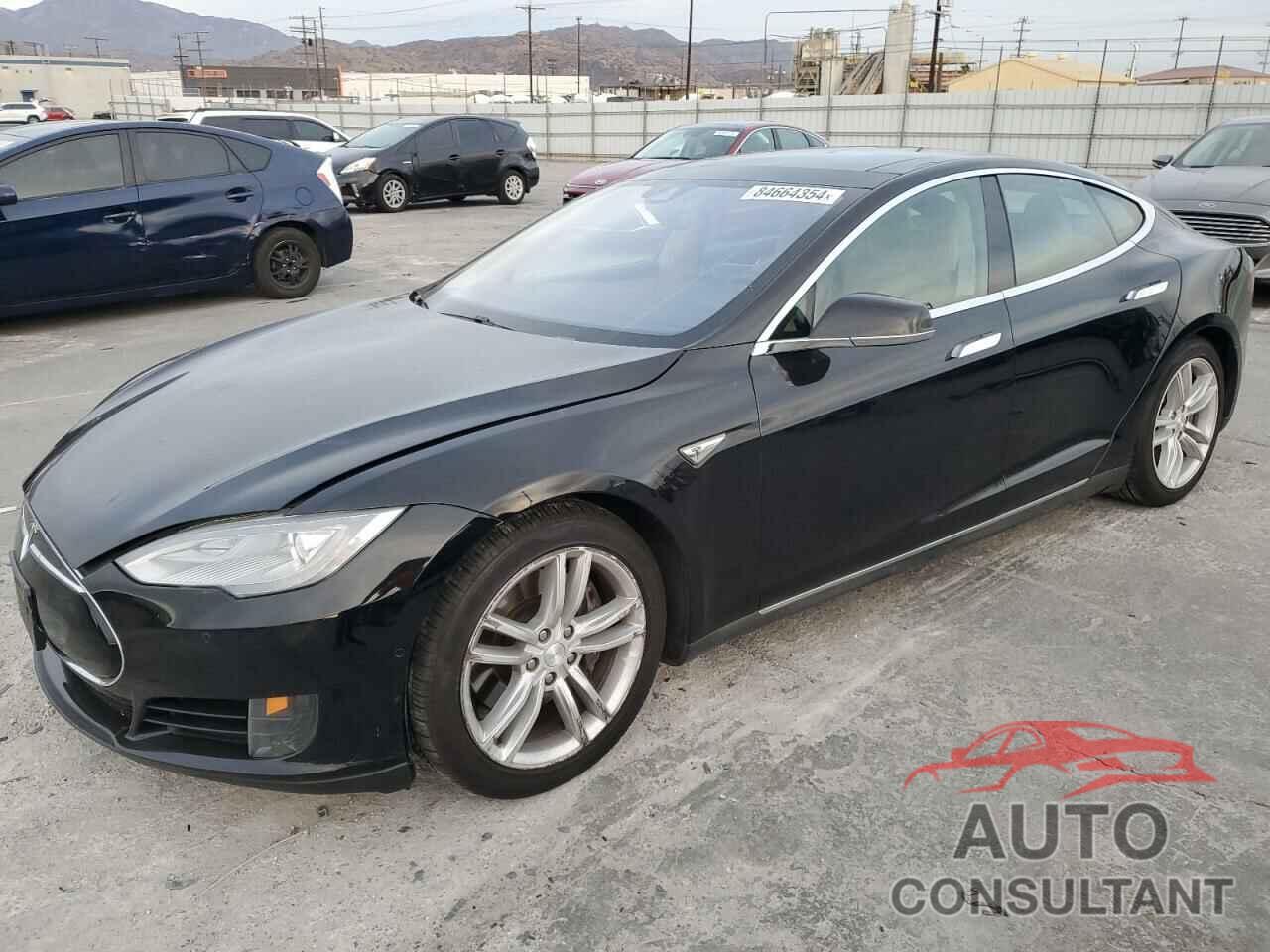 TESLA MODEL S 2015 - 5YJSA1H29FF083472