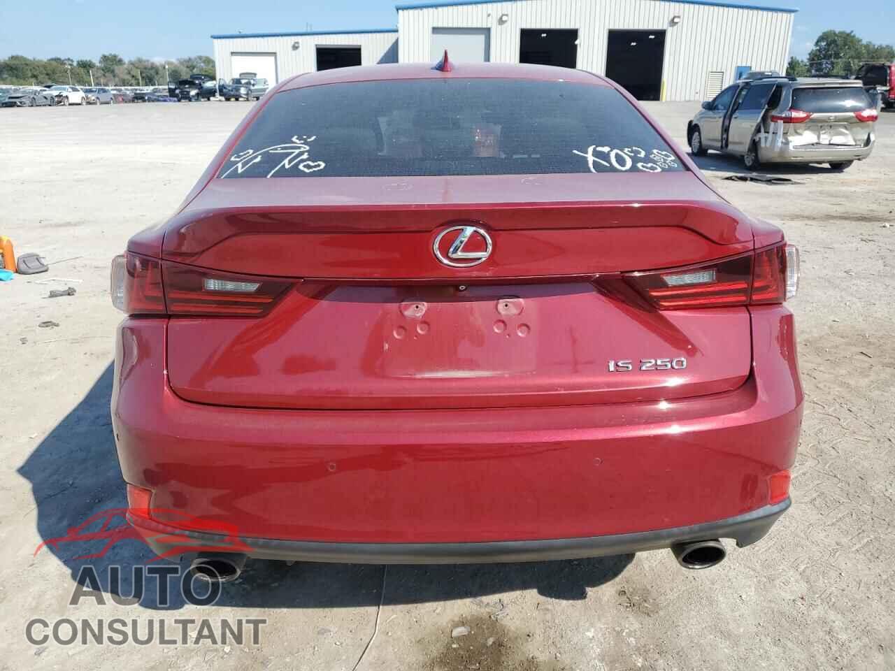 LEXUS IS 2015 - JTHBF1D29F5054576