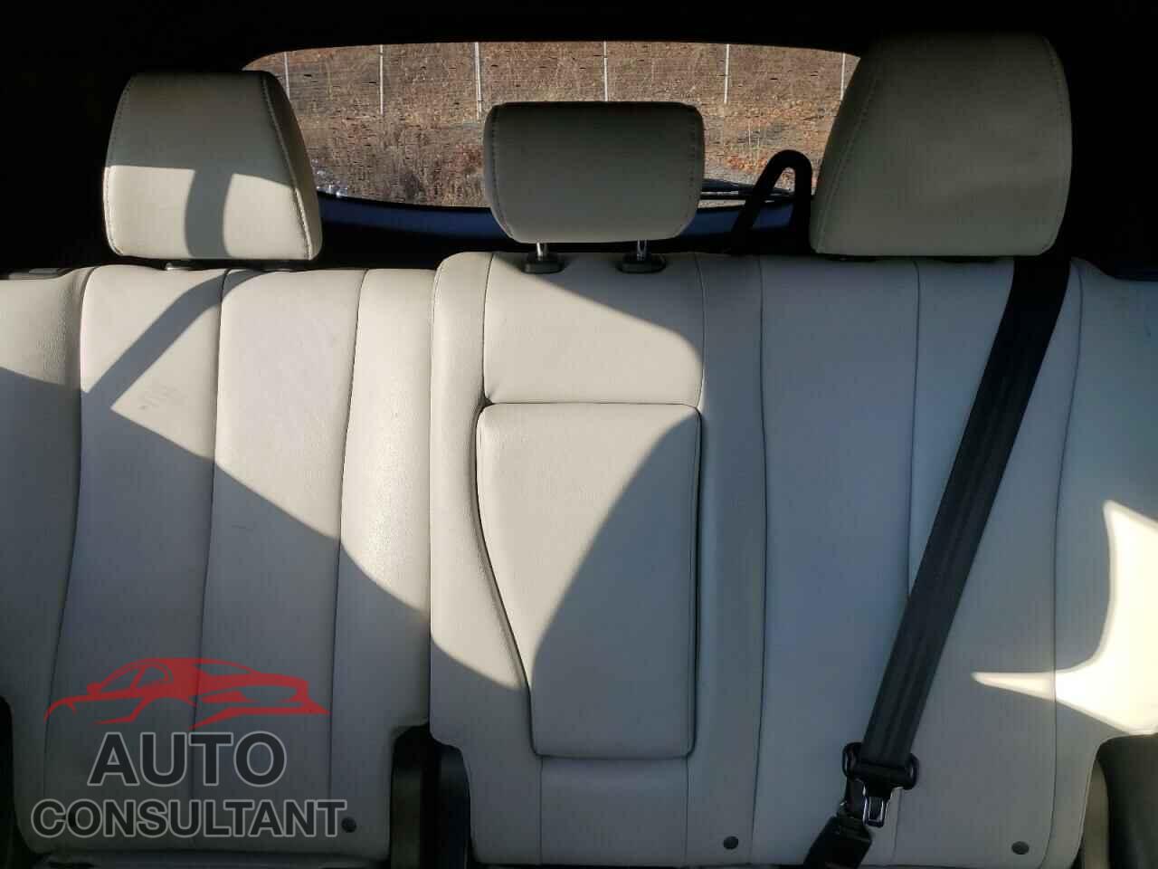 MITSUBISHI ECLIPSE 2023 - JA4ATWAA1PZ039251
