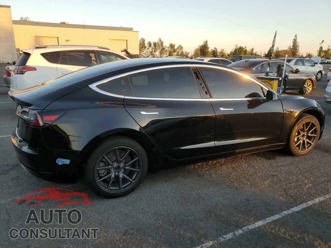 TESLA MODEL 3 2019 - 5YJ3E1EA6KF361758