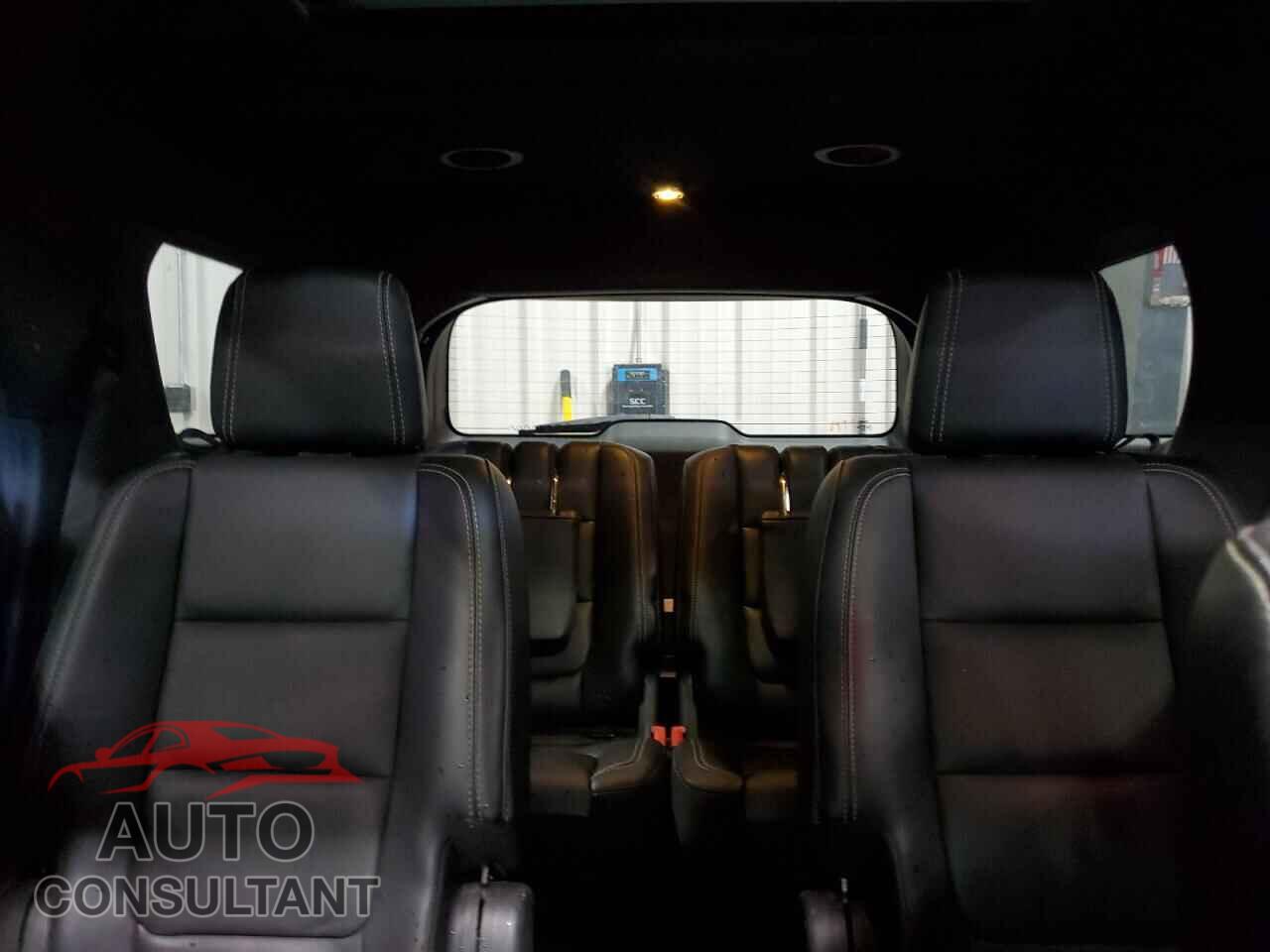 FORD EXPLORER 2015 - 1FM5K8GT3FGA77200