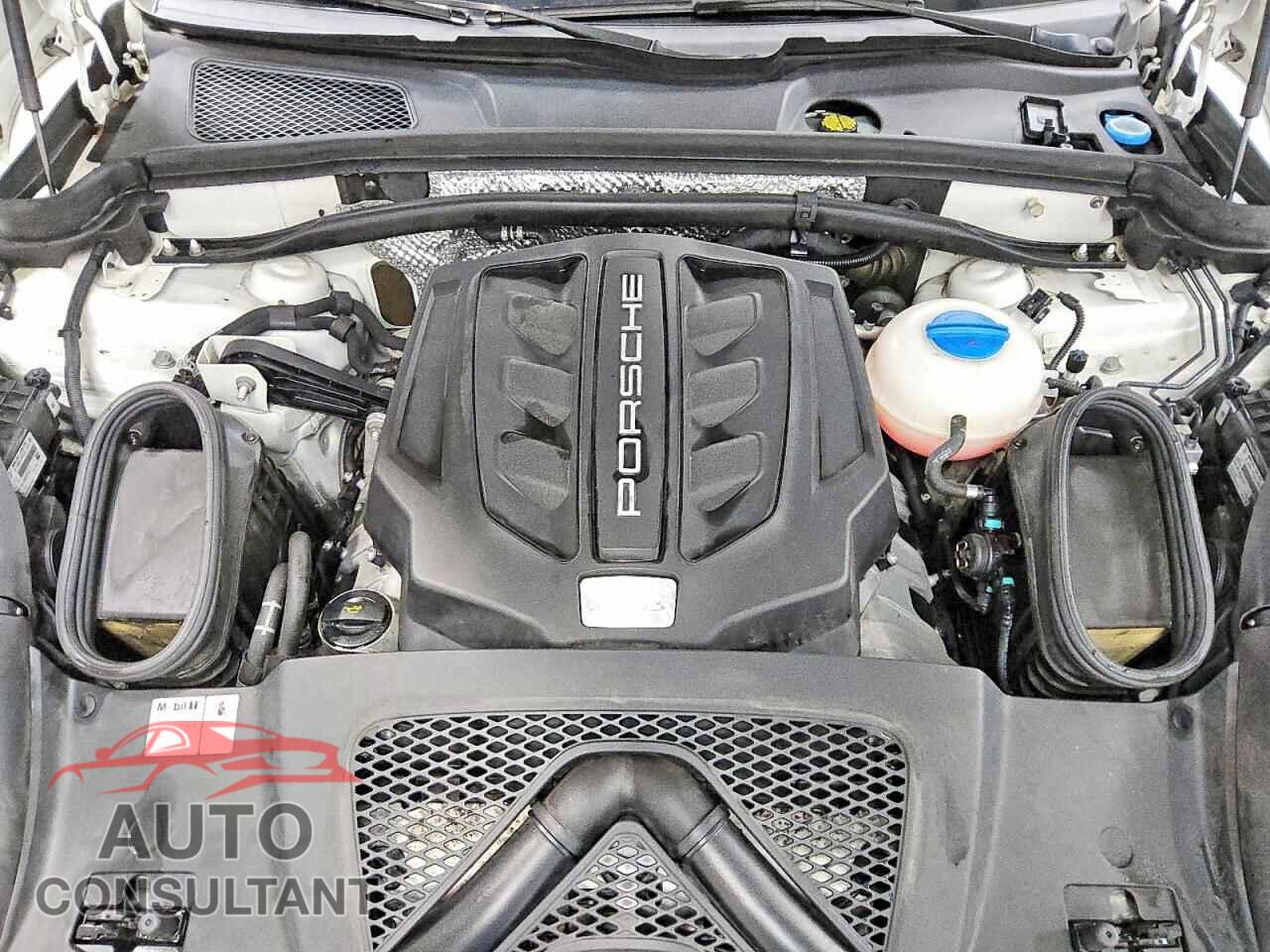PORSCHE MACAN 2018 - WP1AB2A56JLB36619