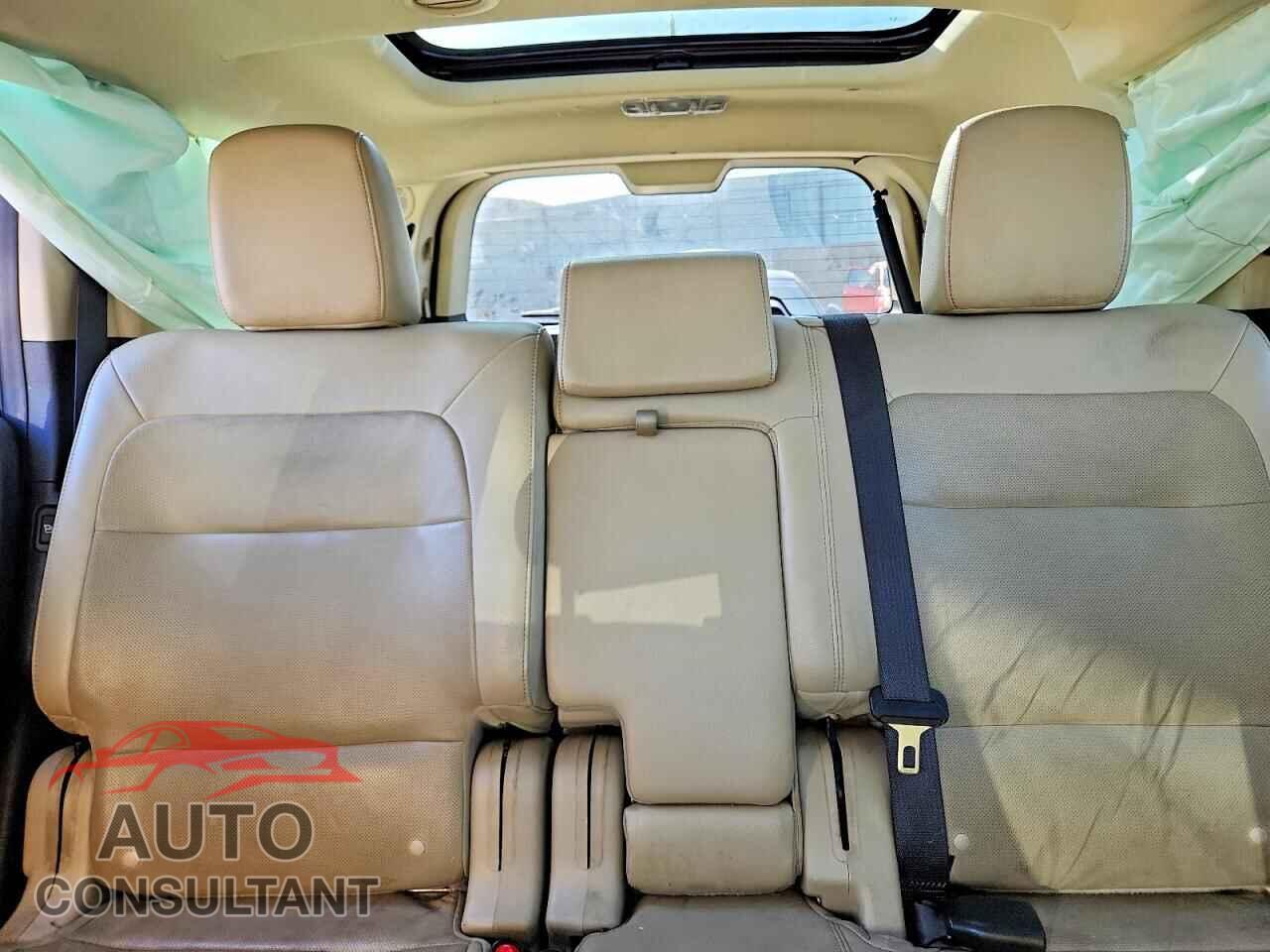 FORD FLEX 2018 - 2FMHK6DT2JBA20525
