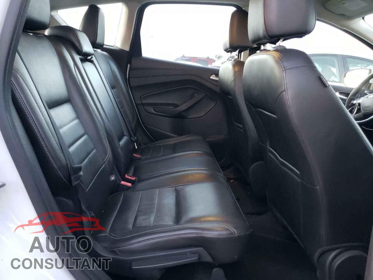 FORD CMAX 2014 - 1FADP5CU7EL511130