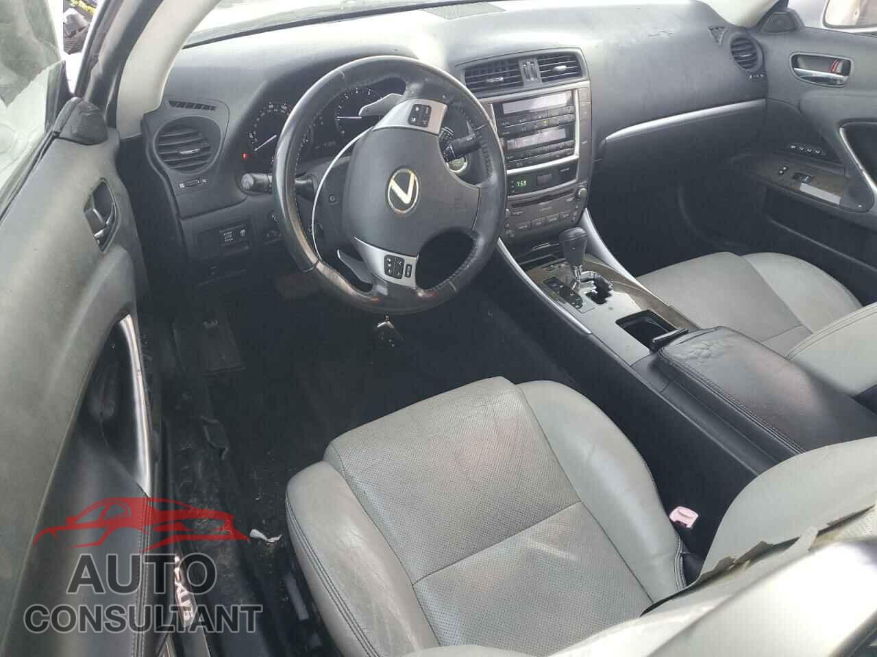 LEXUS IS 2011 - JTHFF2C22B2520997