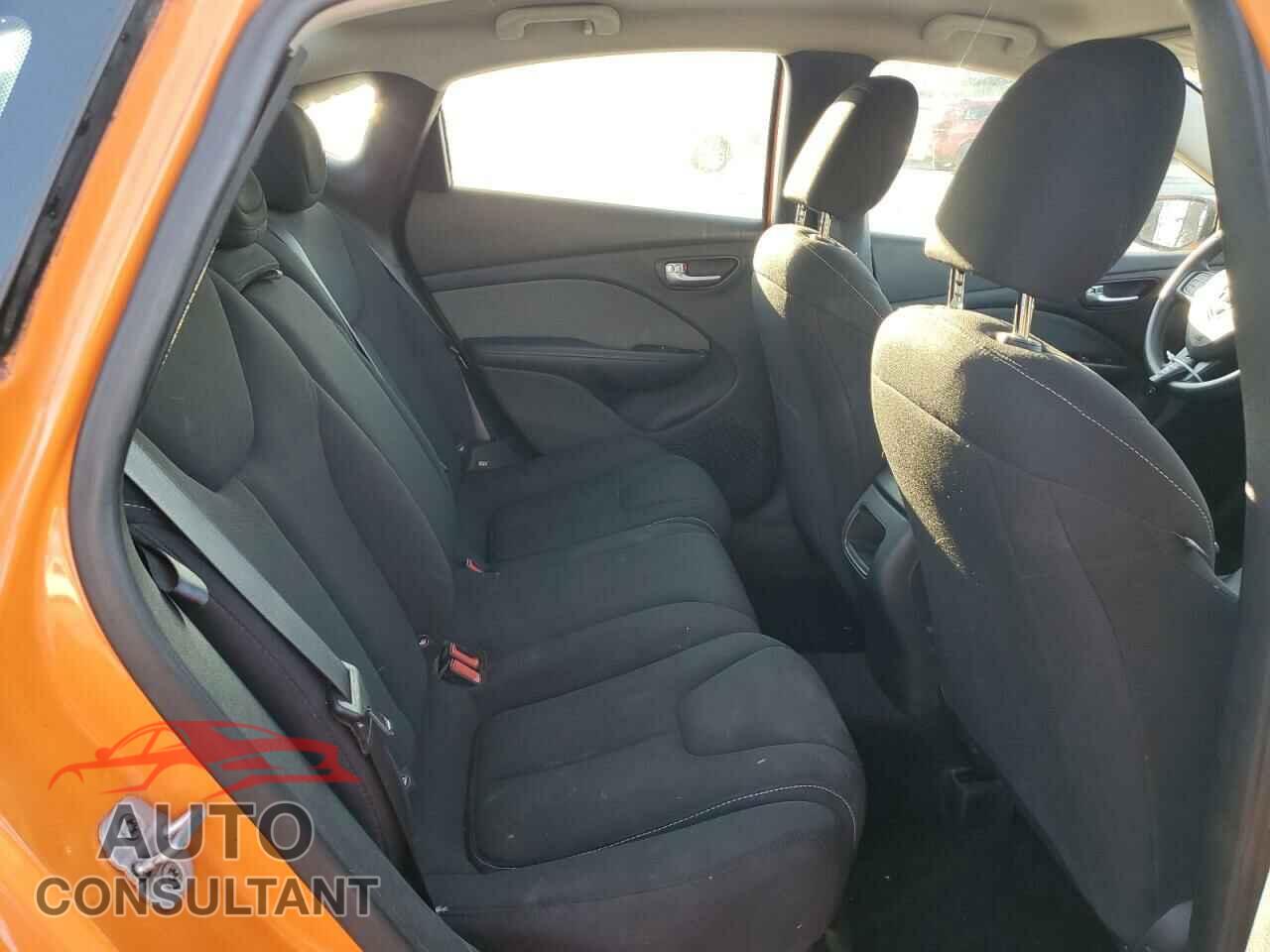 DODGE DART 2013 - 1C3CDFBA8DD292624