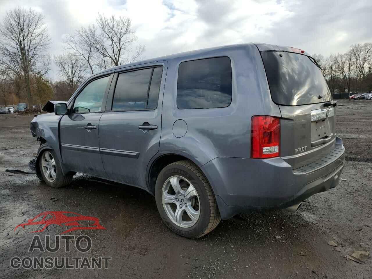 HONDA PILOT 2015 - 5FNYF4H59FB001070