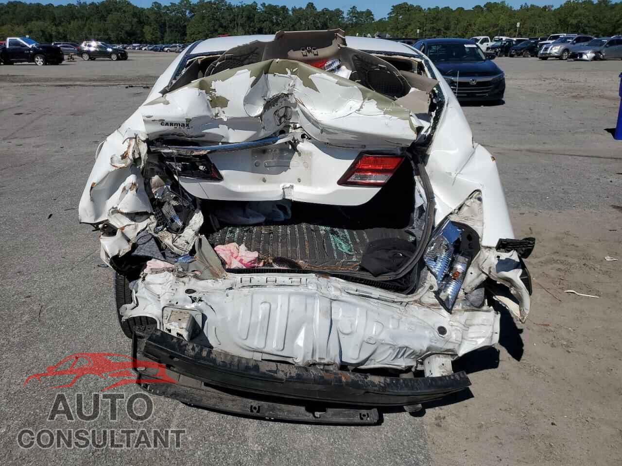 HONDA CIVIC 2013 - 19XFB2F55DE040557