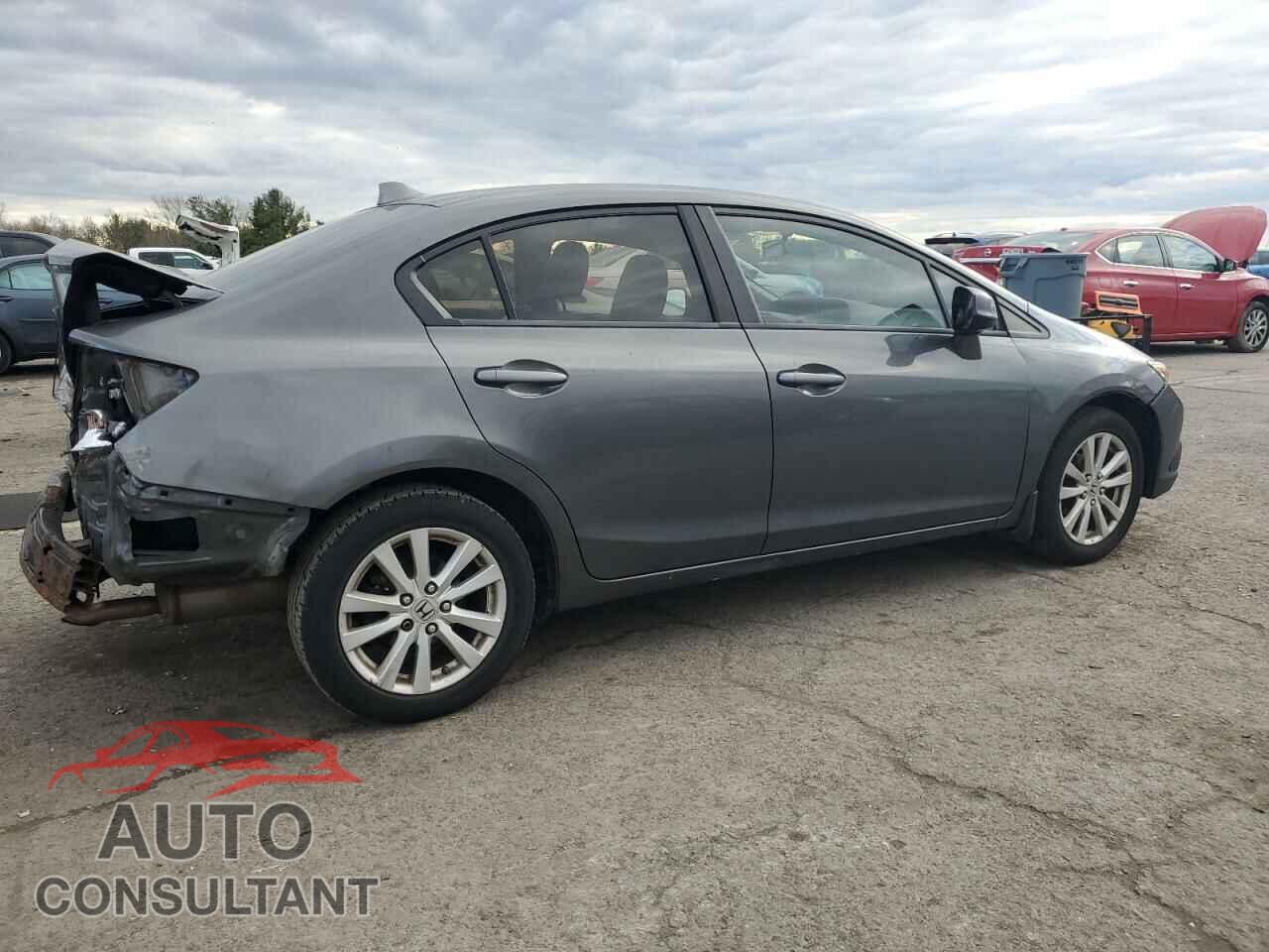 HONDA CIVIC 2012 - 2HGFB2F96CH523045