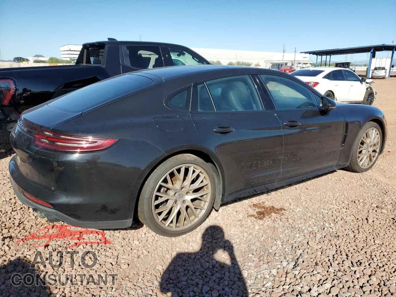 PORSCHE PANAMERA 2018 - WP0AA2A75JL101009