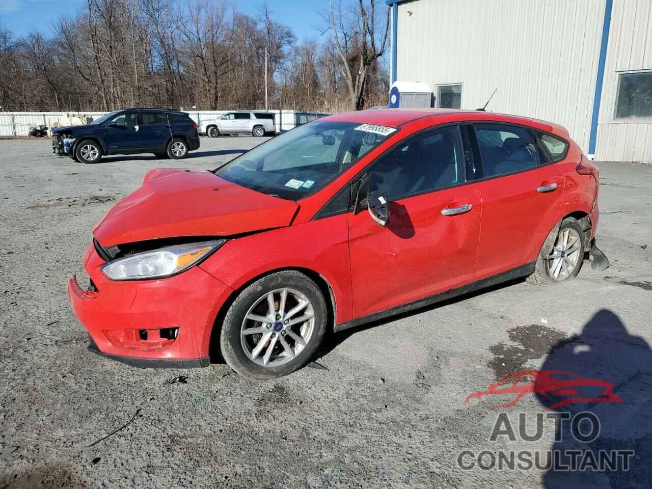 FORD FOCUS 2017 - 1FADP3K23HL247977