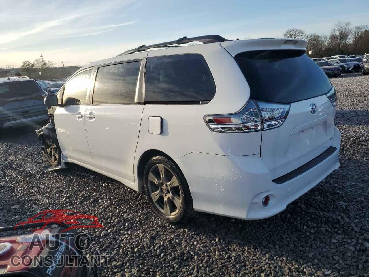 TOYOTA SIENNA 2017 - 5TDXZ3DC2HS873980