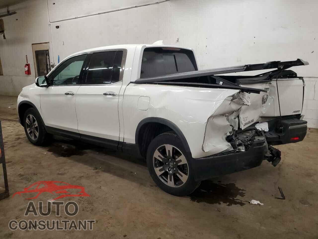 HONDA RIDGELINE 2018 - 5FPYK3F76JB015213