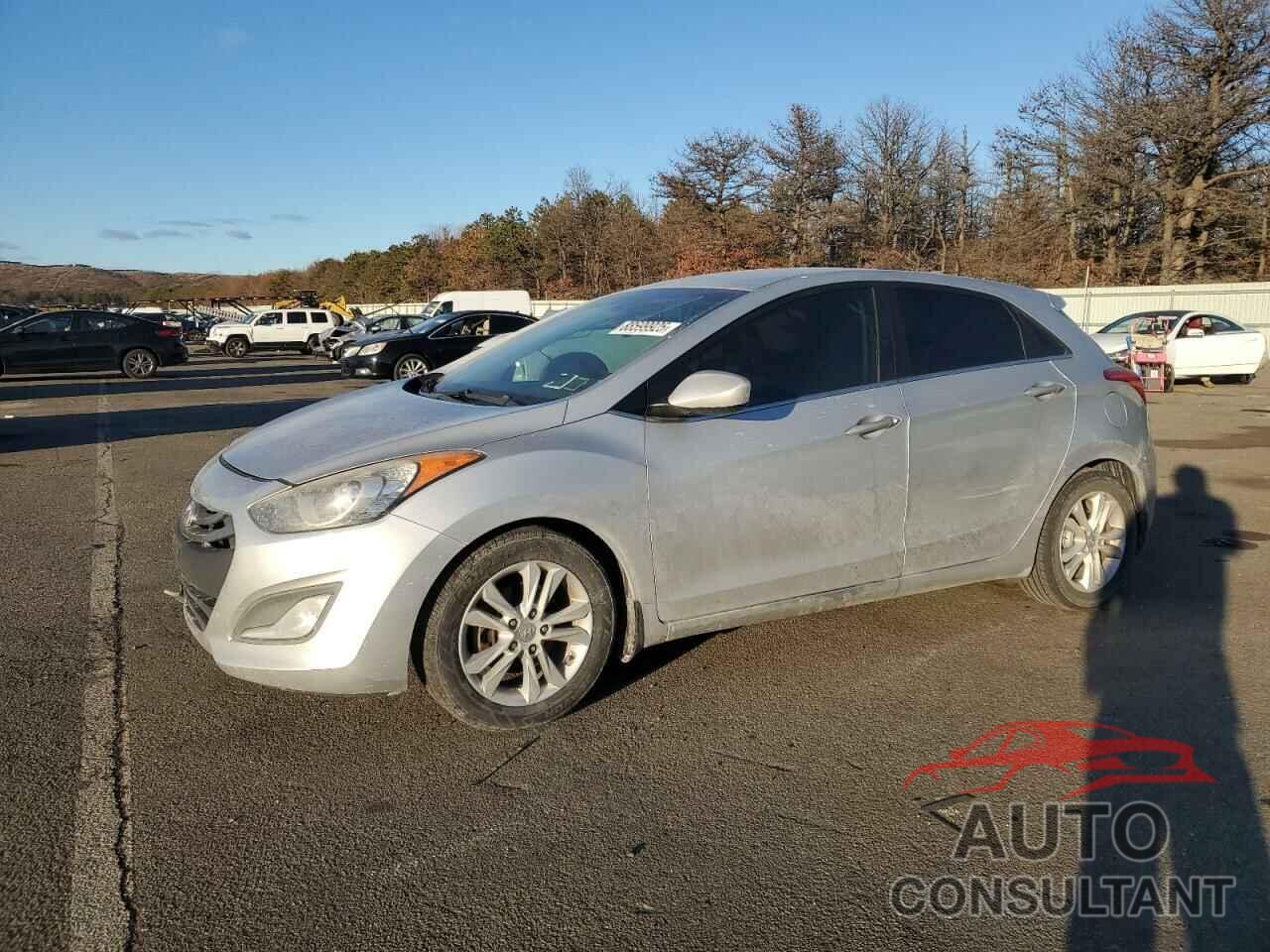 HYUNDAI ELANTRA 2013 - KMHD35LE7DU153322