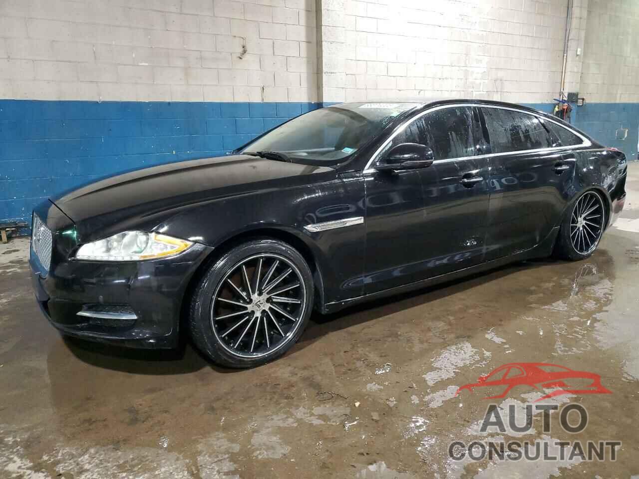 JAGUAR XJ 2013 - SAJWJ2GD6D8V44863