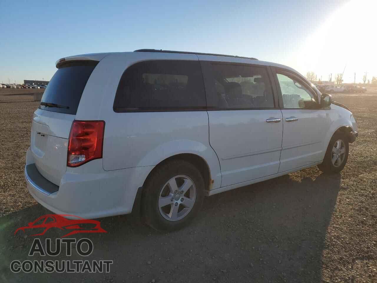 DODGE CARAVAN 2011 - 2D4RN4DG2BR762345