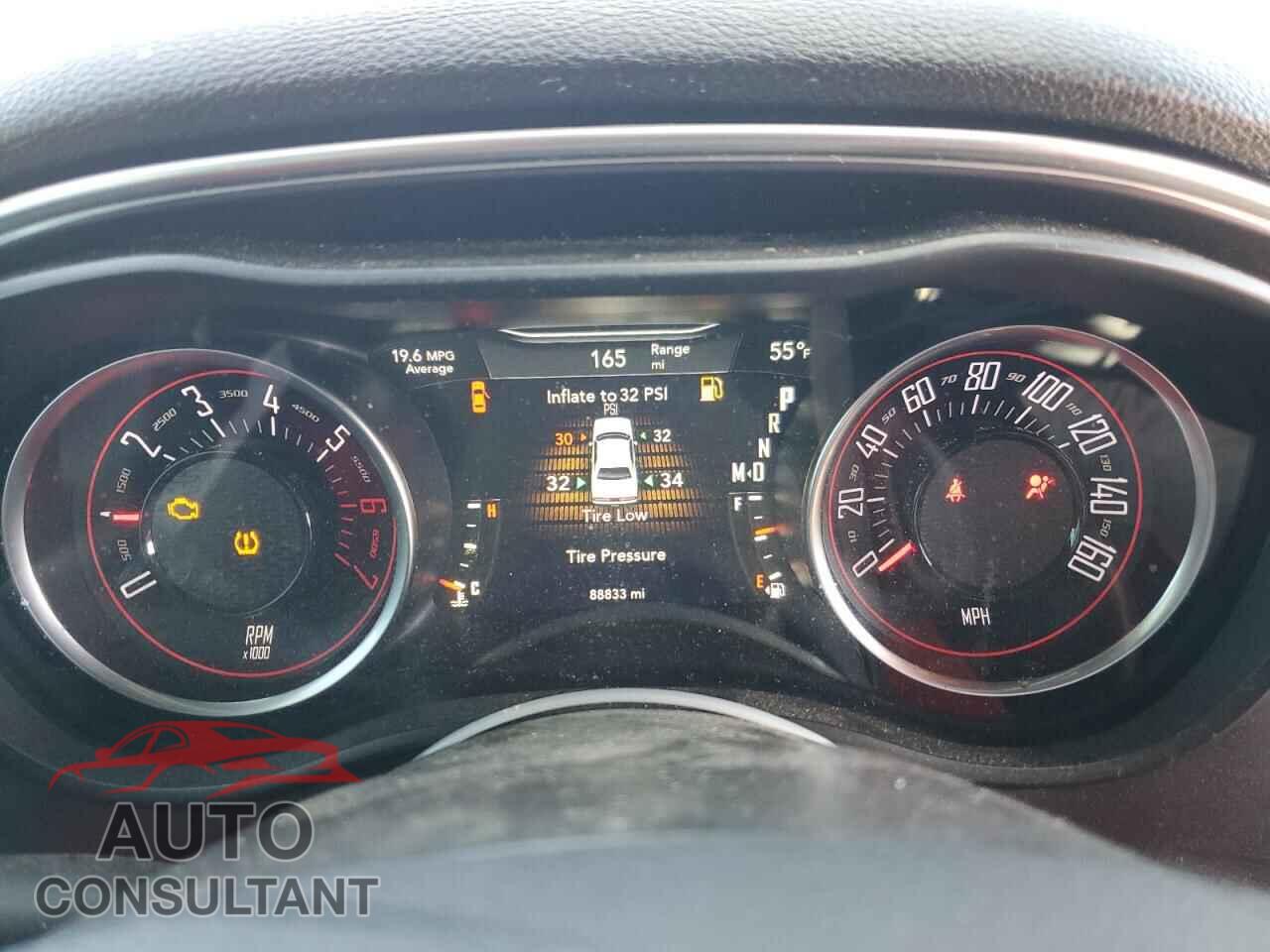 DODGE CHALLENGER 2019 - 2C3CDZBT2KH573689